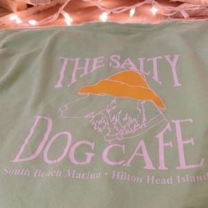 Salty Dog Cafe V Neck Tee size medium
